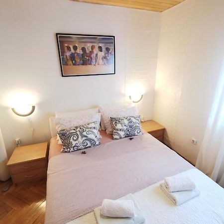 Misho Apartment With Terrace Сплит Екстериор снимка
